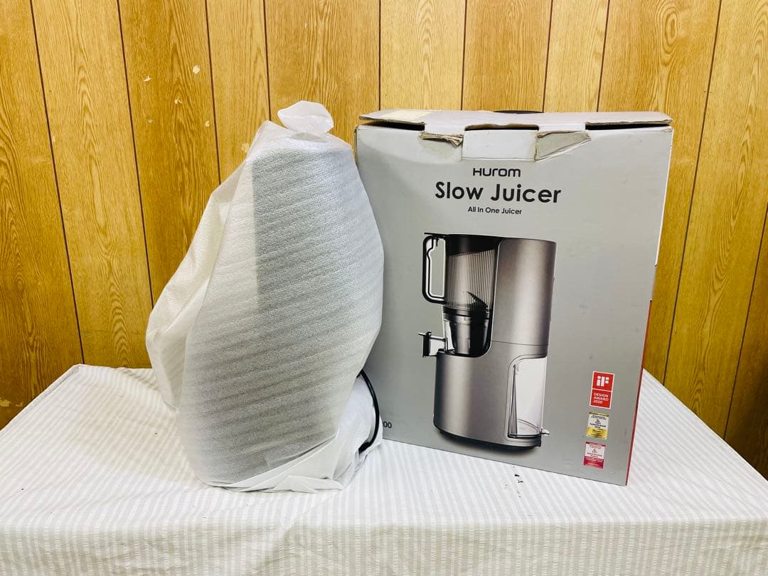 未使用　Hurom スロージューサー　H-200 HUROM（ヒューロム） スロージューサー H400 コールドプレス