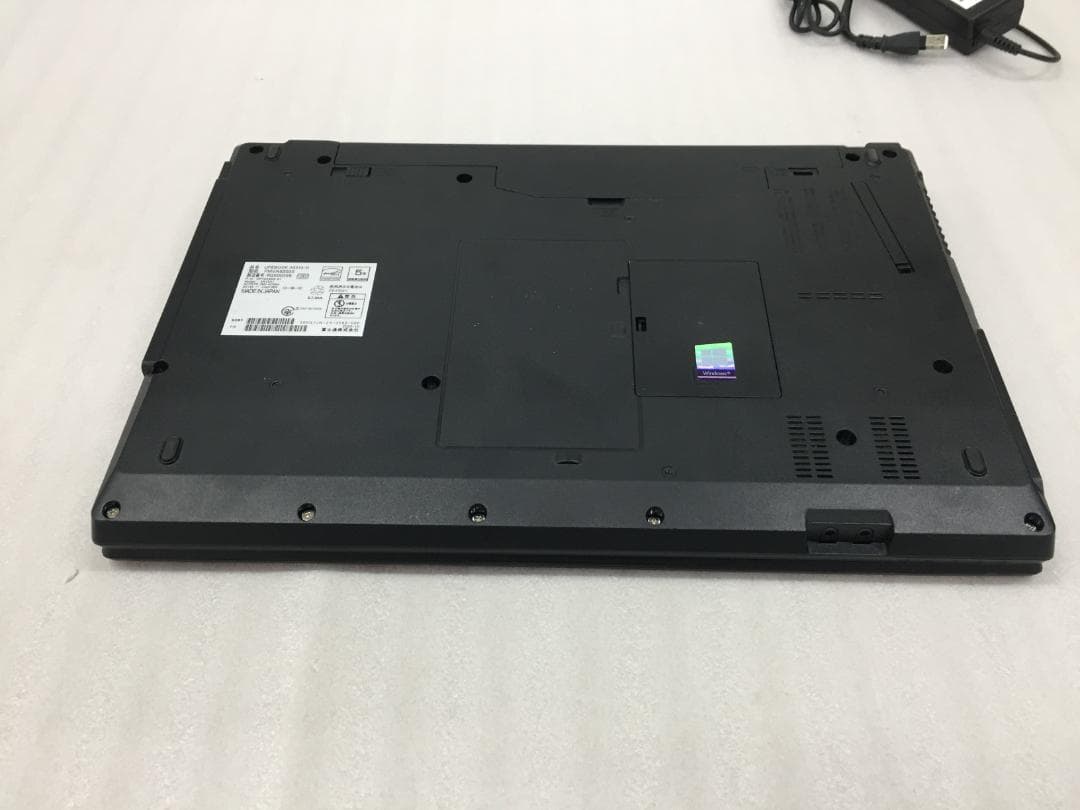 FUJITSU/A5510/i3第10世代/W11/SSD256G/OFFICE