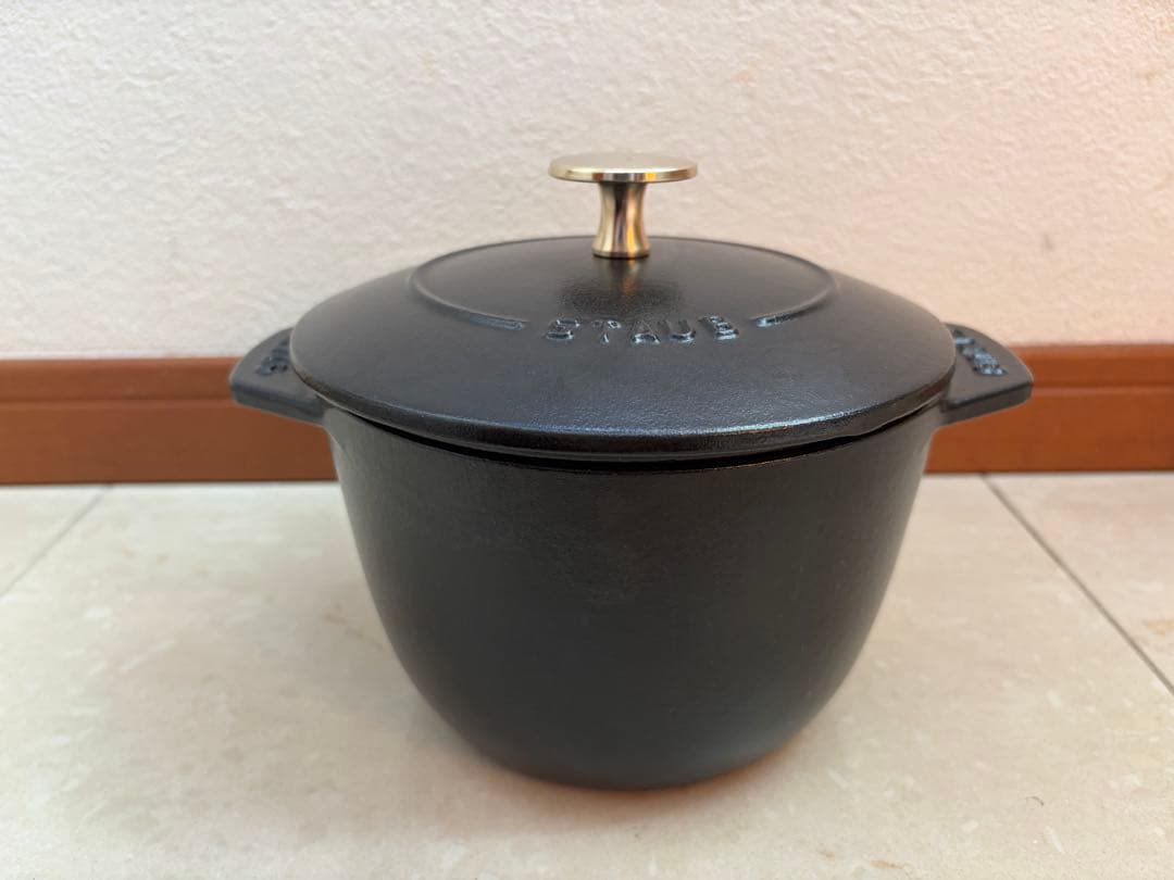 STAUB ストウブ　ラココットデゴハン　16センチ　黒　M レンタル] STAUB ストウブ ラ ココット de GOHAN ブラック M 16cm ご飯