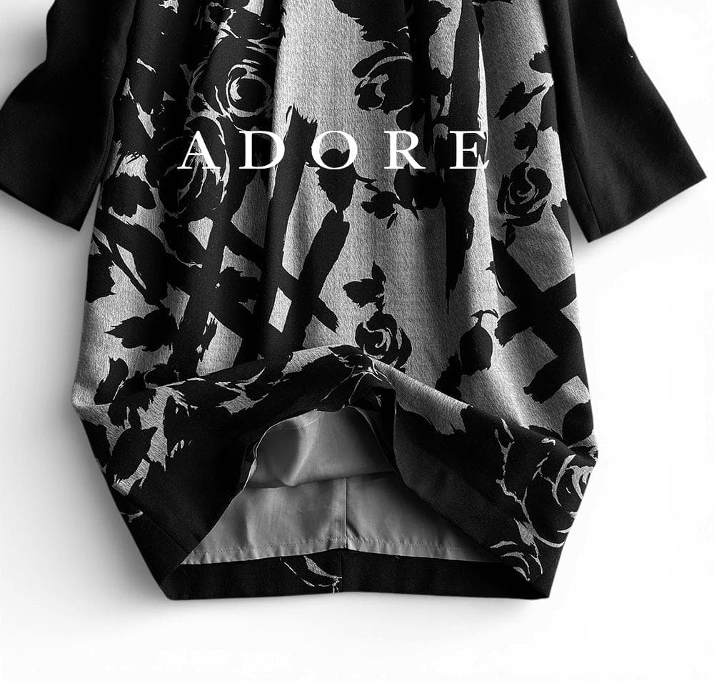 美品 アドーア 極上 落ち感ウール モノトーンボタニカルフラワー切替