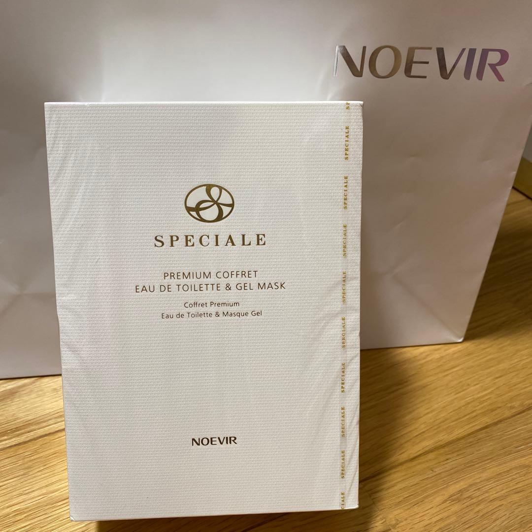 ノエビア スペチアーレ プレミアムコフレ&おまけにスペチアーレチーク付き！ ノエビア スペチアーレ プレミアムコフレ&おまけにスペチアーレチーク