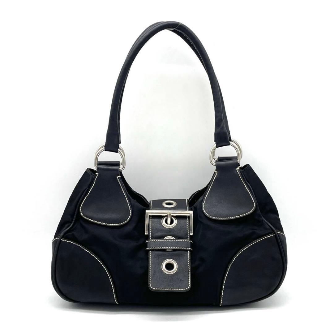 美品 PRADA プラダ レザー ベルトバッグ ハンドバッグ ブラック ブラック プラダ バックル ダブルベルト付 ミディアム ソフトグレイン