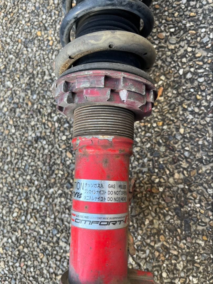 DA64 エブリー KYB コンフォート タナベ 車高調 おまけ付き