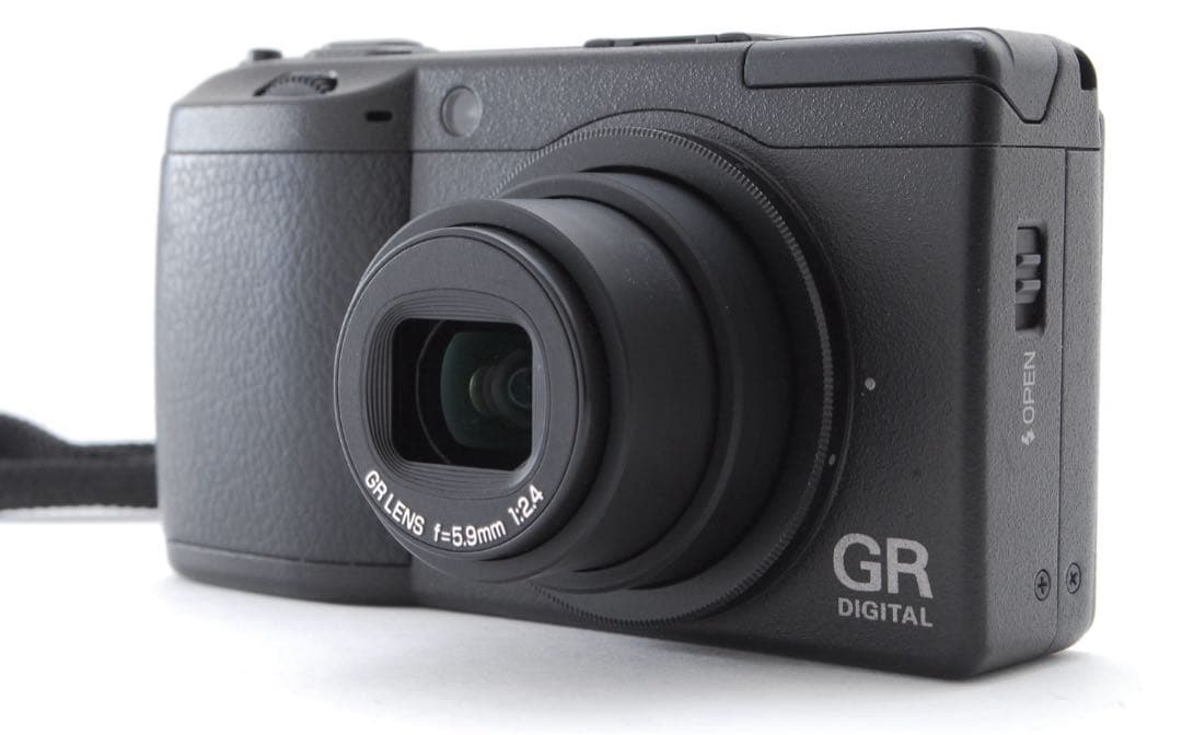 Ricoh GR DIGITAL Ⅱショット回数2000