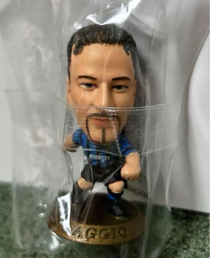 激レア【コリンシアン】バッジョ インテル 金台座 未開封 - メルカリ