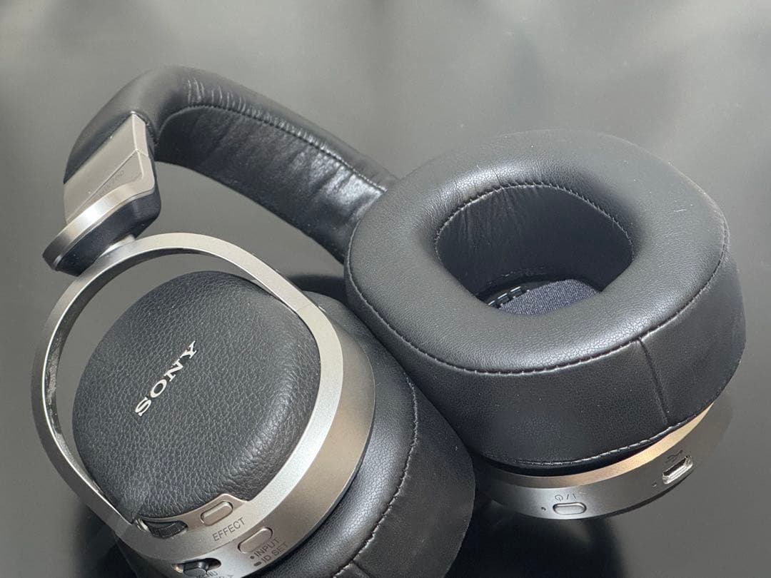 SONY 9.1ch デジタルサラウンドヘッドホン　MDR-HW700DS