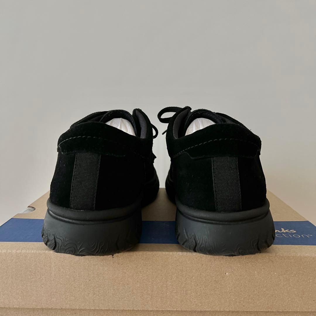 Clarks RelaxLite Low Black Suede UK8 1/2 - メルカリ
