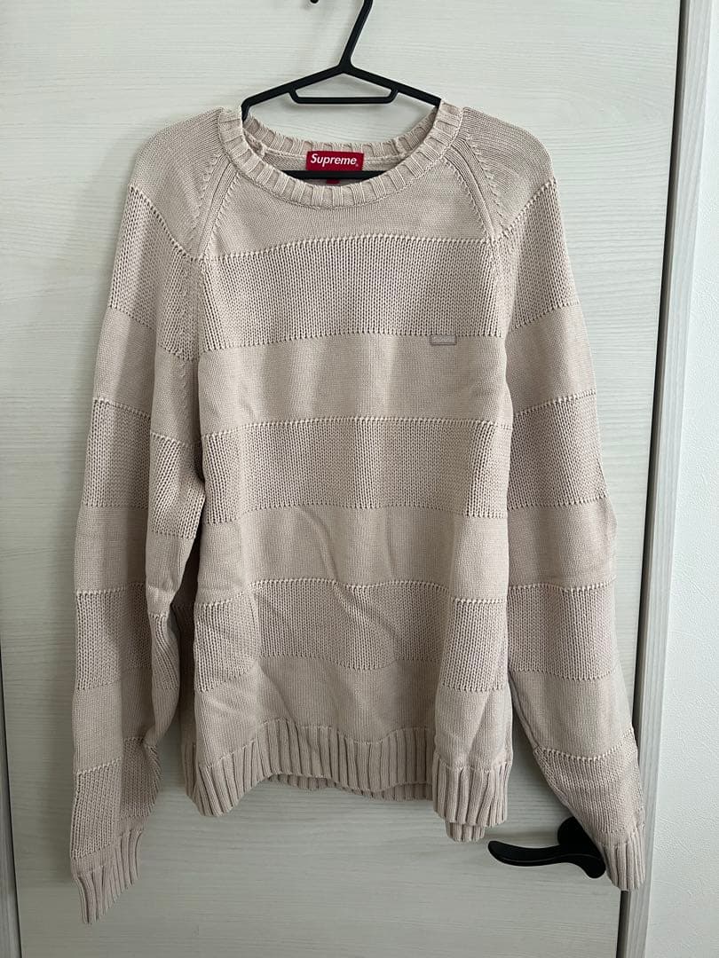 トップス Supreme Small Box Stripe Sweater Supreme Small Box Stripe Sweater (SS23) - $138