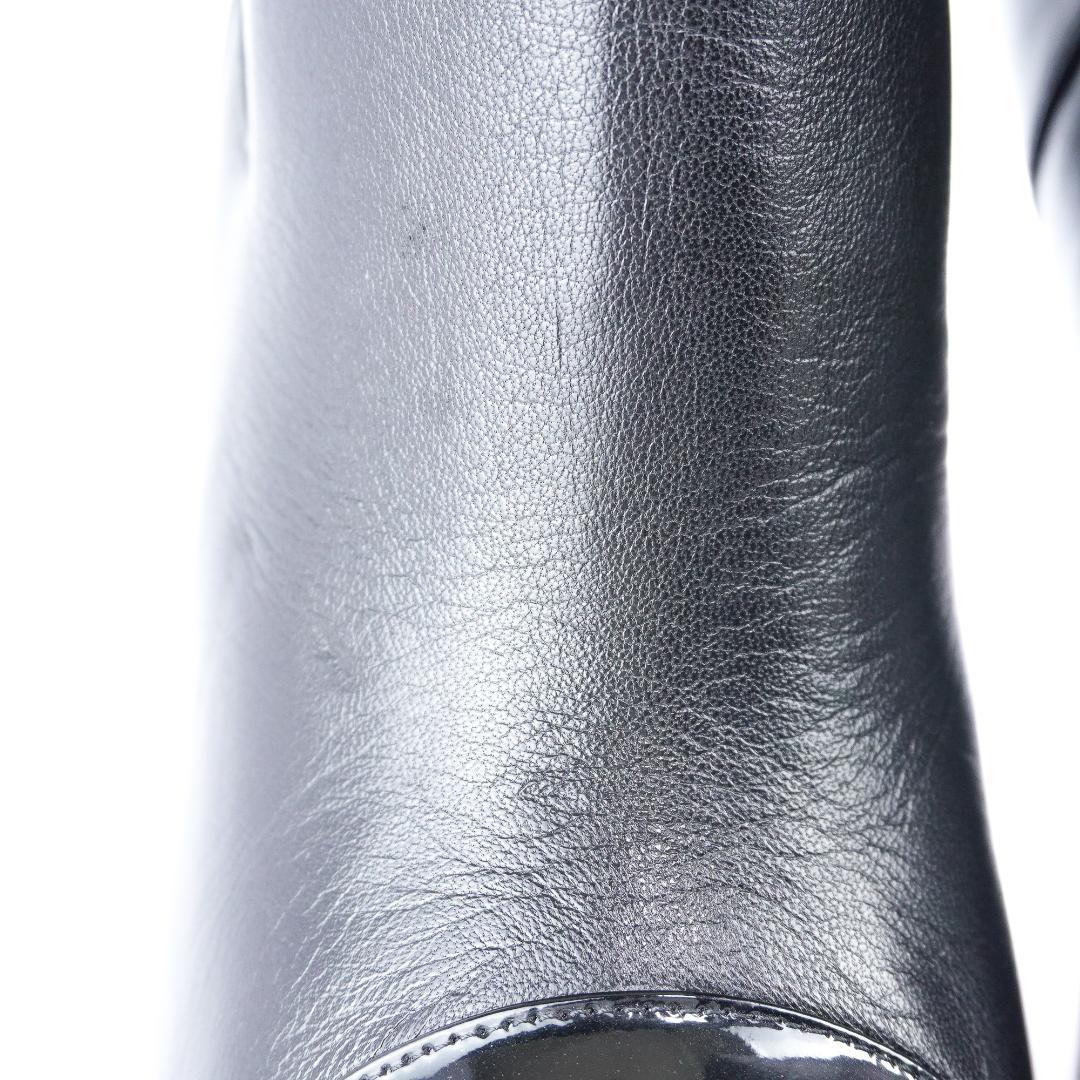 24.5cm ルブタン黒レザーポインテッドトゥブーティ バレンタインデー最適