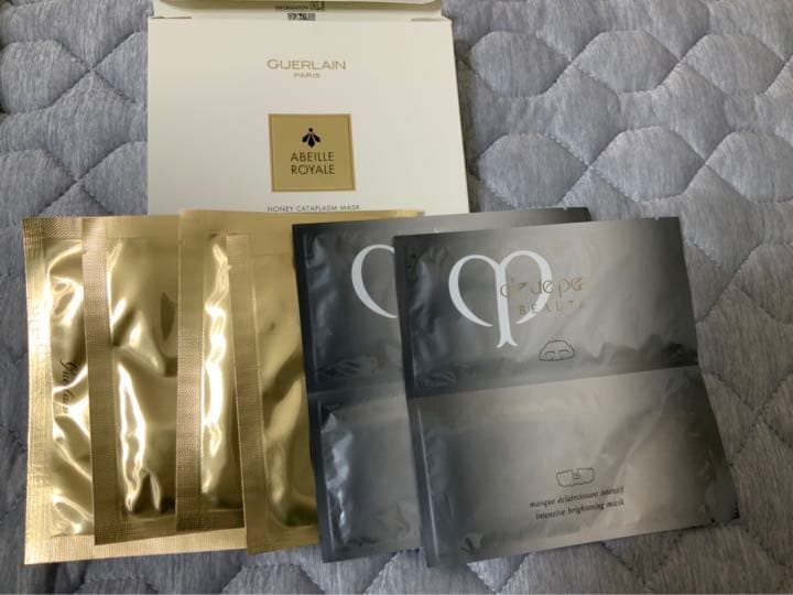 アベイユロイヤルパンテージマスク／4シートGUERLAIN ゲラン / アベイユ ロイヤル バンデージ マスク 4シート入りの公式商品