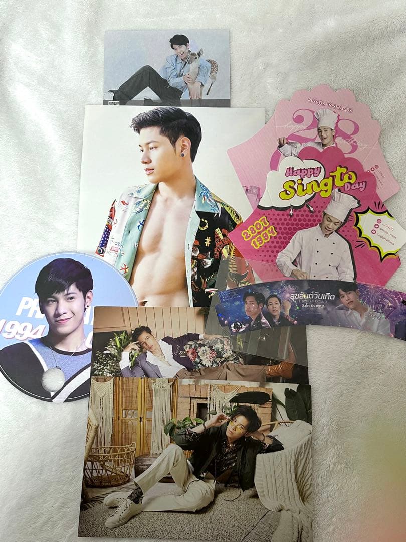 タイ雑誌 attitude KristSingto (おまけ付き)