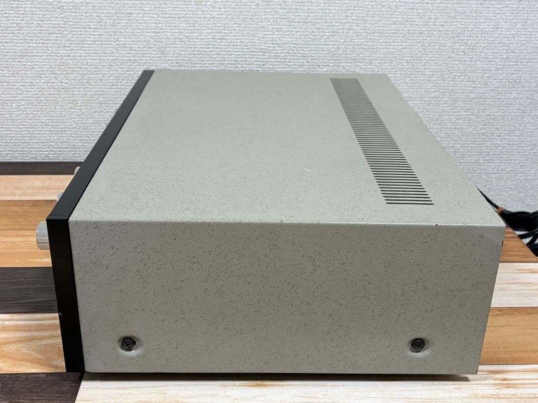 Sansui AU-555 プリメインアンプ 1968年(昭和43年頃発売)