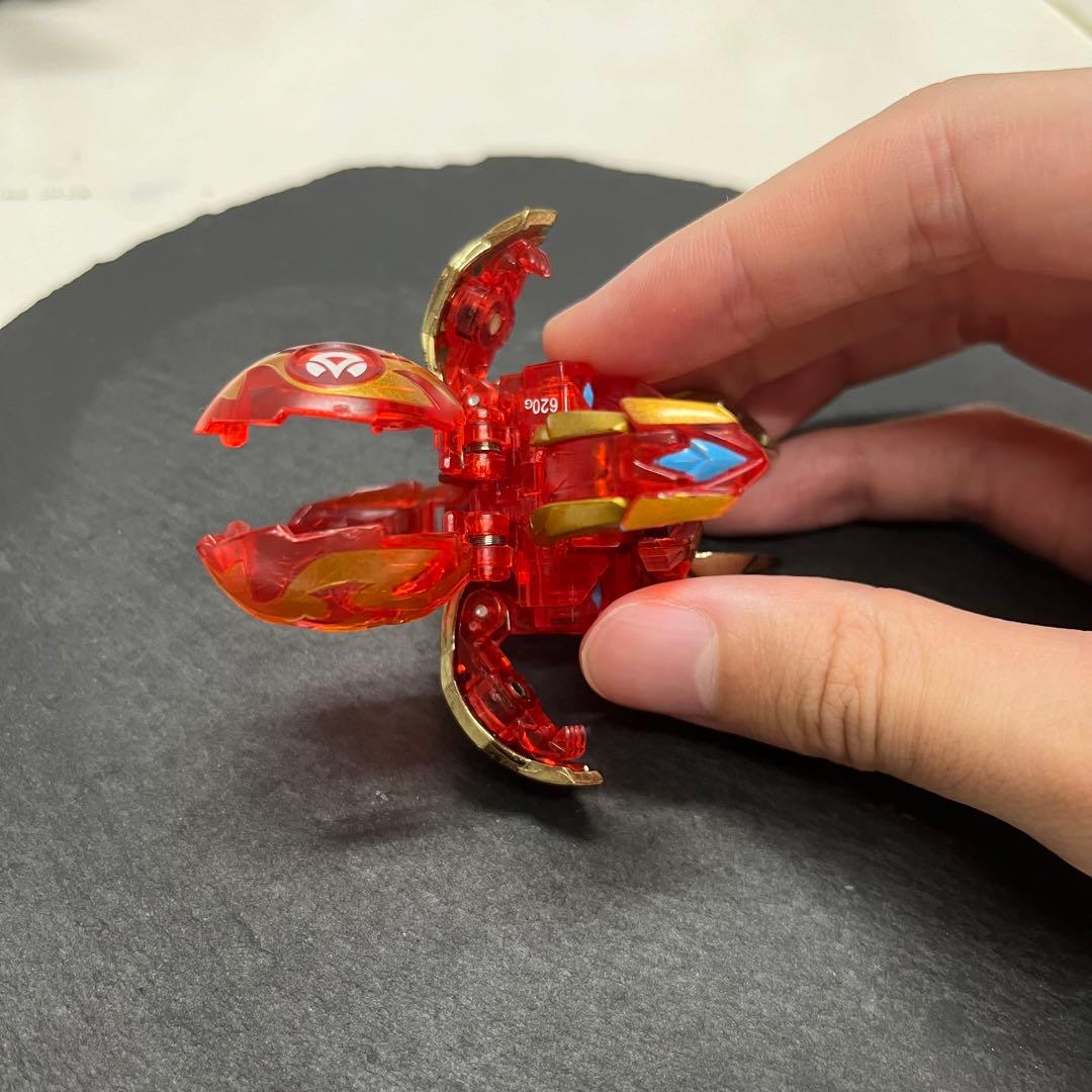 爆丸 爆テク グレンドラガオンGクリアメタルver 豹ジャガード 鯱