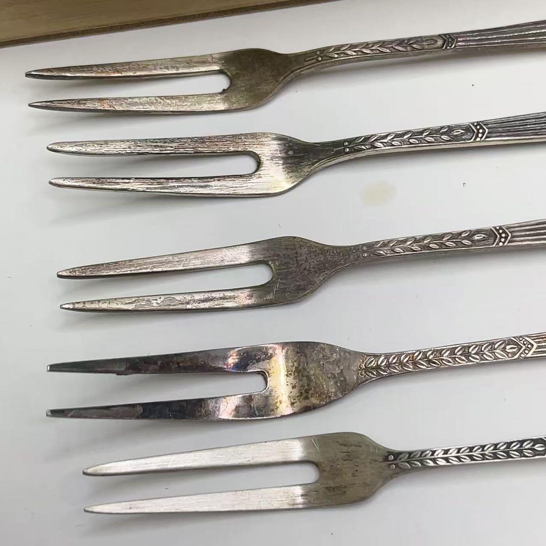 ライオンズかクラブ 銀製 フォーク 5本セット 桐箱付き SILVER刻印