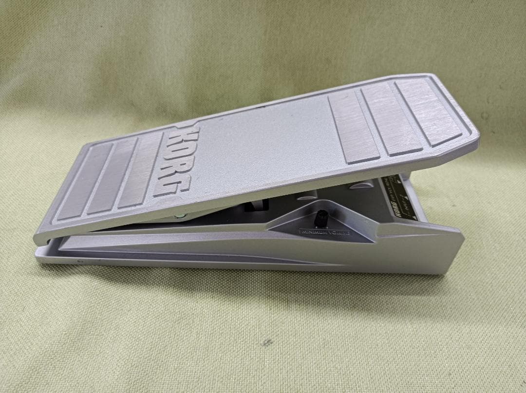 都《ZPDQA》美品KORG　XVP-10　エクスプレッション　ボリュームペダル