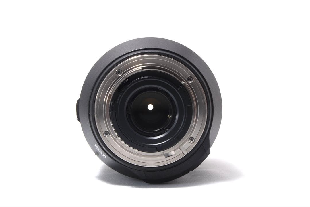 美品✨1本で近くから遠くまで TAMRON 18-270mm F/3.5-6.3