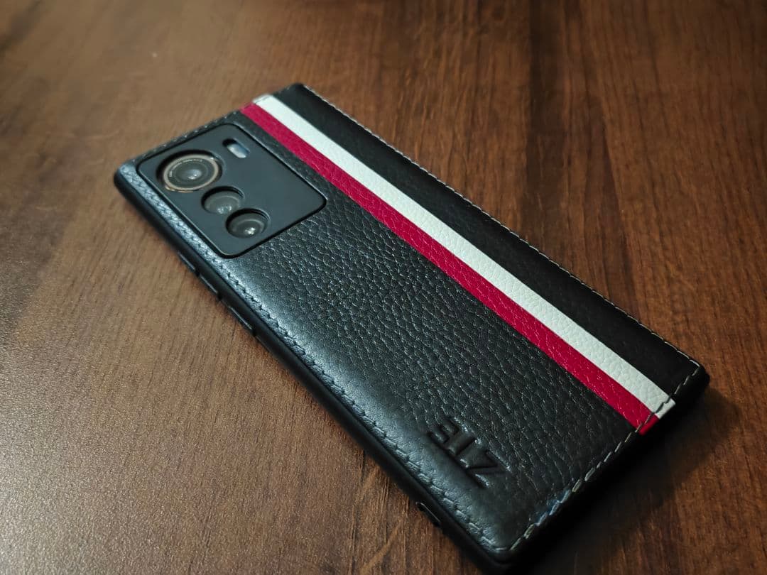 中兴 Axon 50(ZTE Axon 50)本体 おまけあり - メルカリ