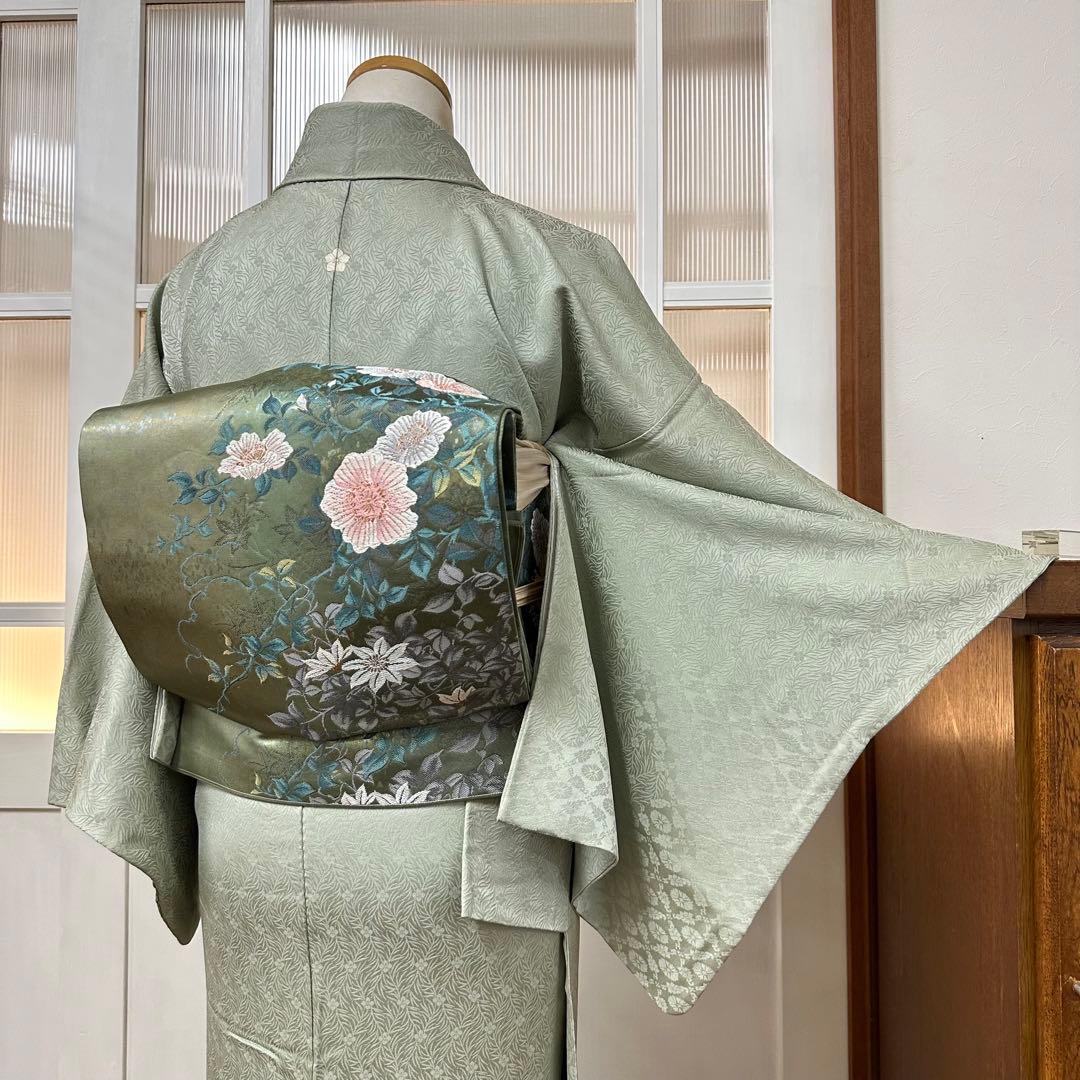 色無地 袷 正絹 一ツ紋 草花地紋 青磁鼠色 身丈151裄64サイズ小さめ