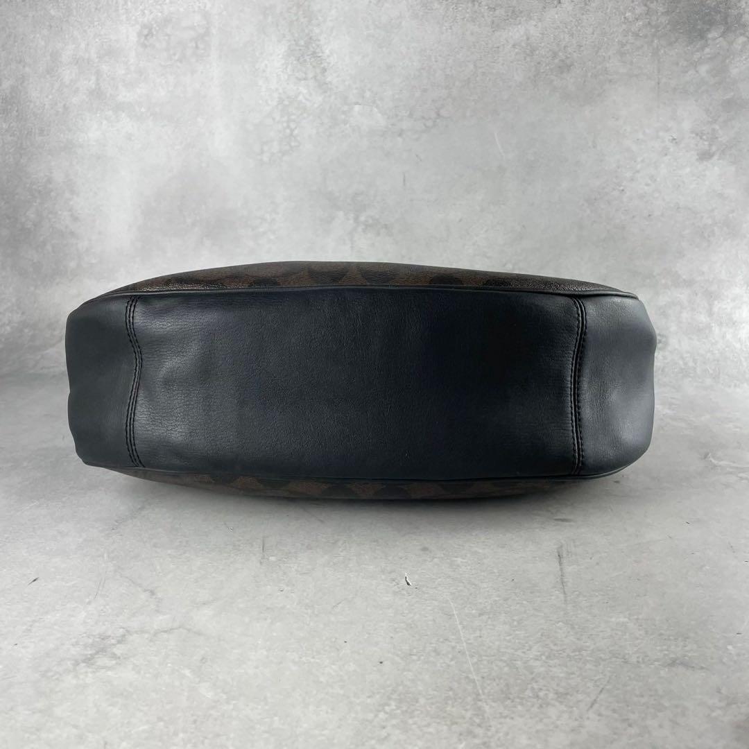 ✨極美品✨コーチ ワンショルダーバッグ 2way ハーフムーン