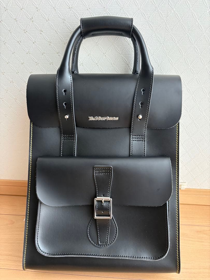 Dr. Martens ブラックバックパック Dr.Martens（ドクターマーチン） デイバック リュック Dr.Martens