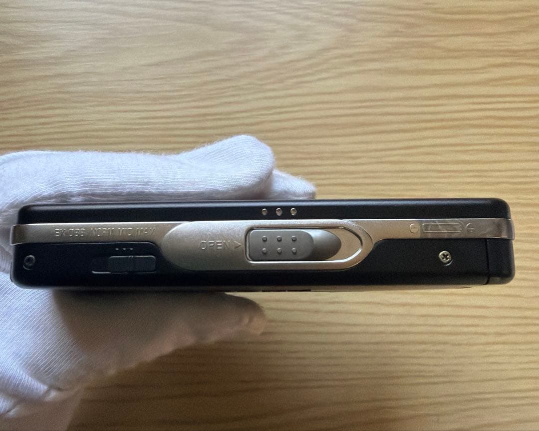 ジャンク品】 ソニーカセットウォークマン WM-EX808 WALKMAN - メルカリ