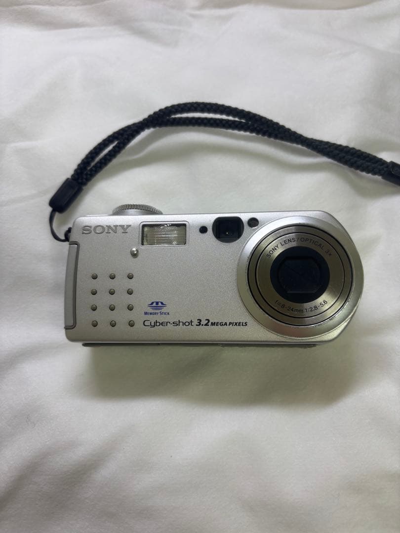 SONY Cyber-shot 3.2メガピクセル デジタルカメラ - メルカリ