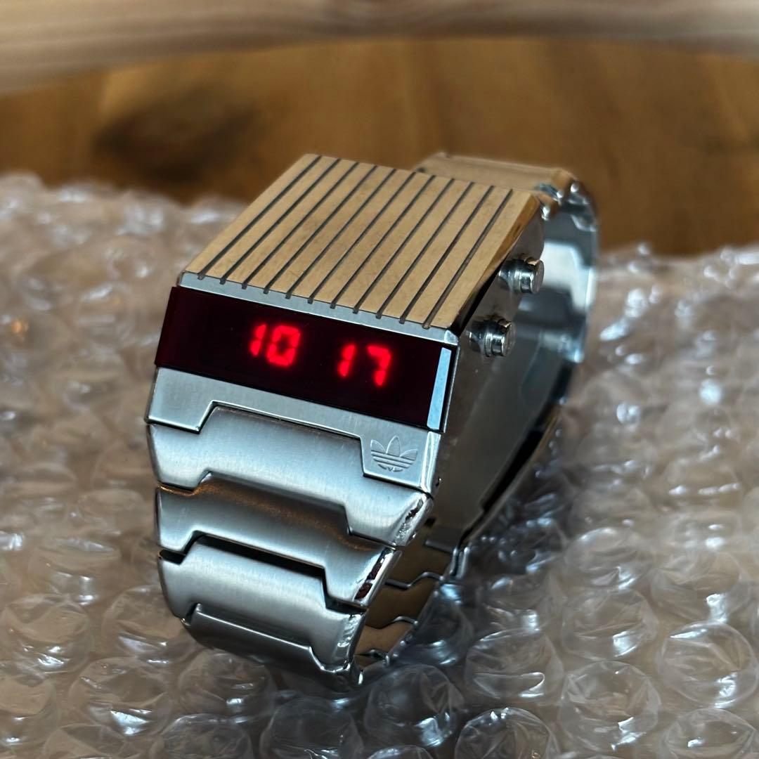 adidas ヴィンテージ 腕時計 LED - メルカリ