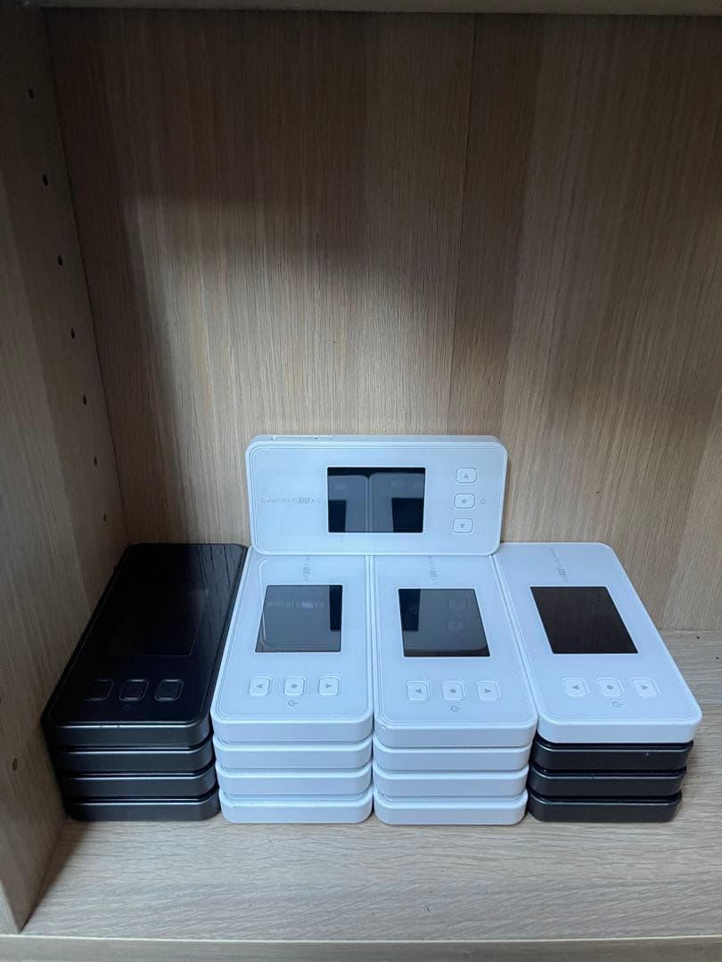 Nec X11 Pocket wifi 17台セット Amazon.co.jp: KDDI Corporation NEC Speed Wi-Fi 5g x11 : Computers