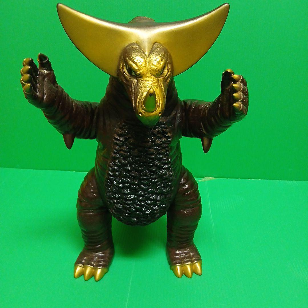 ゴモラ ソフビ ビッグサイズ (約37cm Amazon | 一番くじ ウルトラ怪獣 ビッグソフビフィギュア賞 ゴモラ