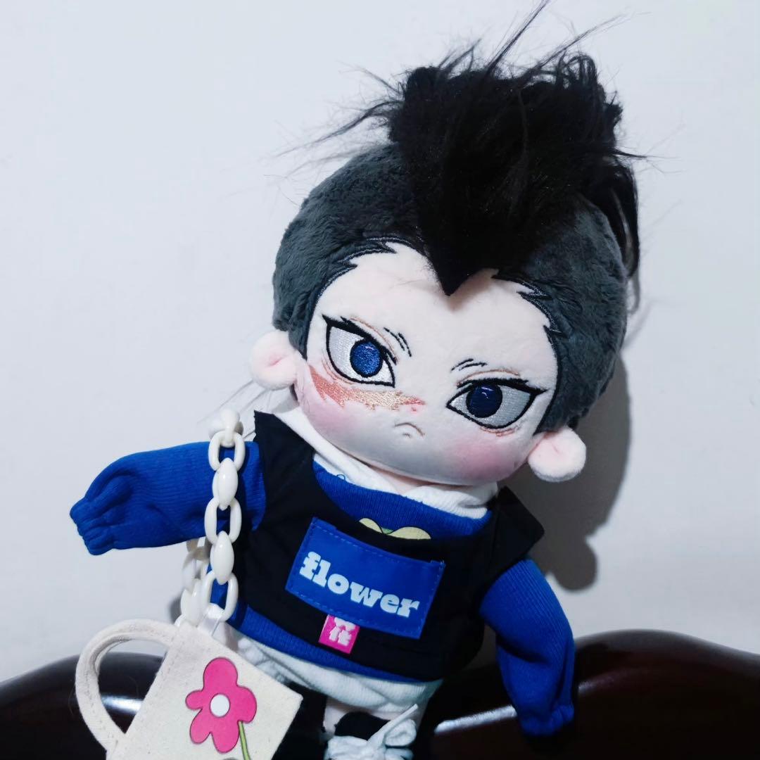 不死川玄弥 20cm着せ替えぬいぐるみ 鬼滅の刃 - メルカリ