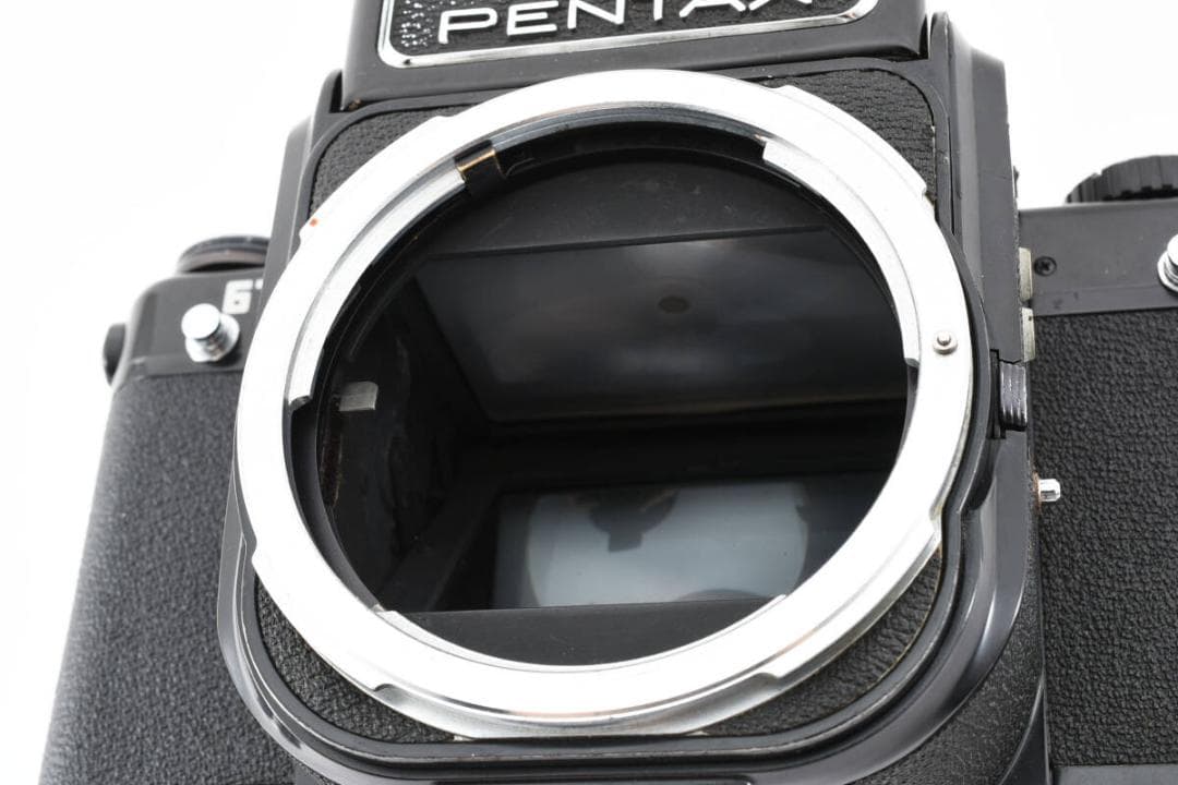 ペンタックス67 アイレベルミラーアップ後期型カメラ #240519○ - メルカリ
