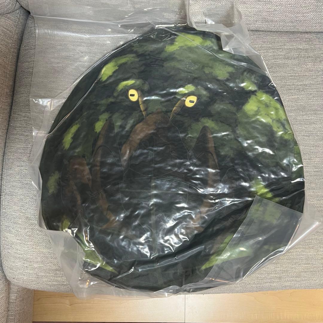 大狩猟展」 ヤマツカミクッション モンハン 20周年 - メルカリ