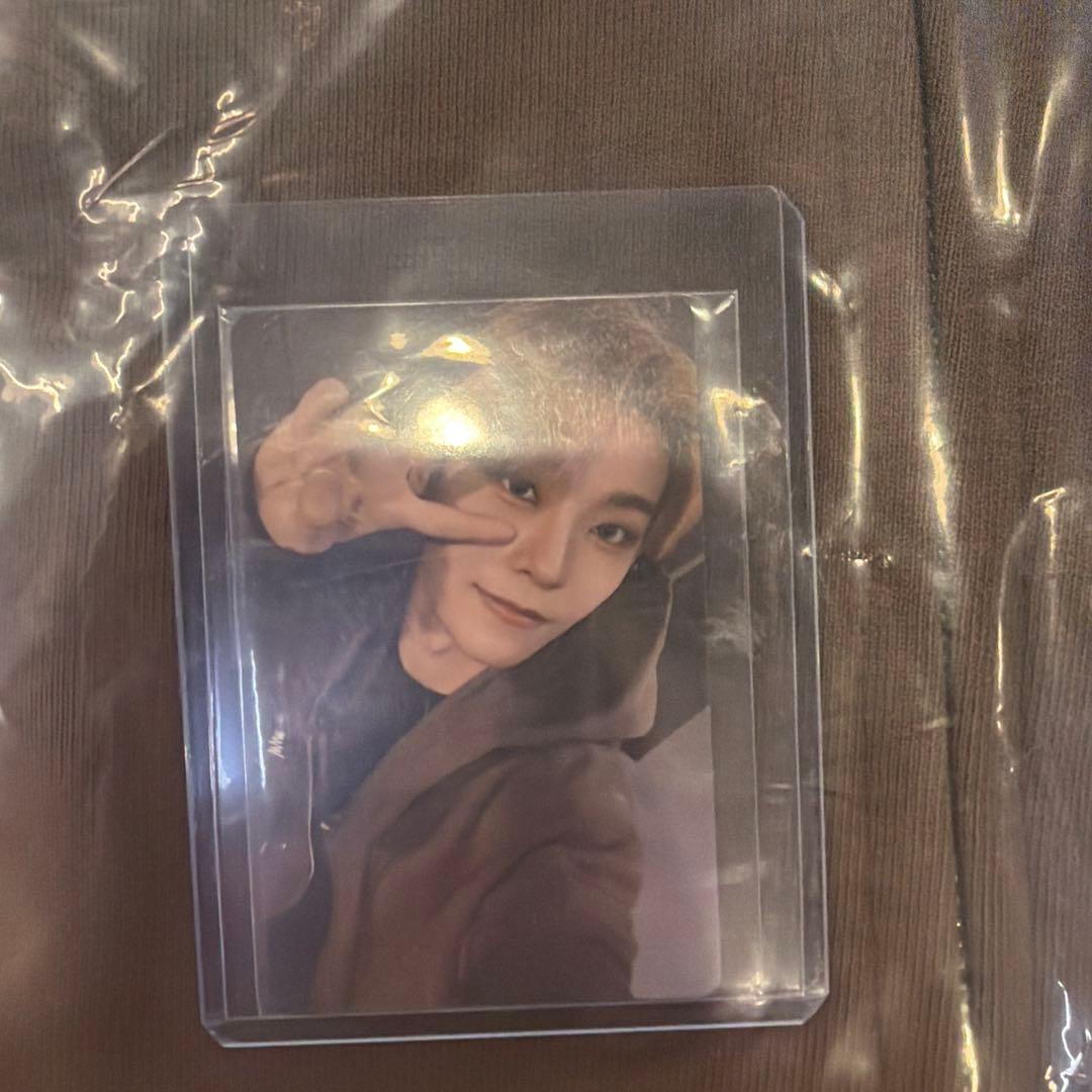 ALD1 韓国 ポップアップ EUPHORIA フーディ トレカ シンロン - メルカリ