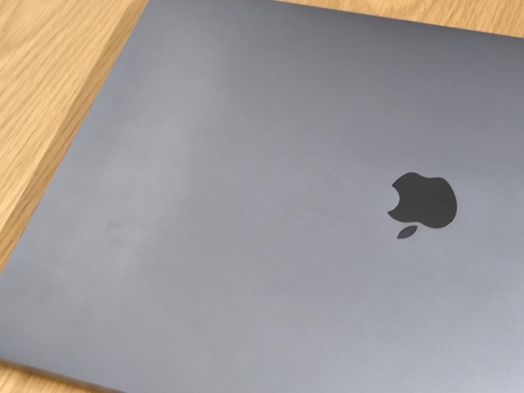 MacBook本体 Macbook Pro 16-inch 2019 Core i9 2.4GHz