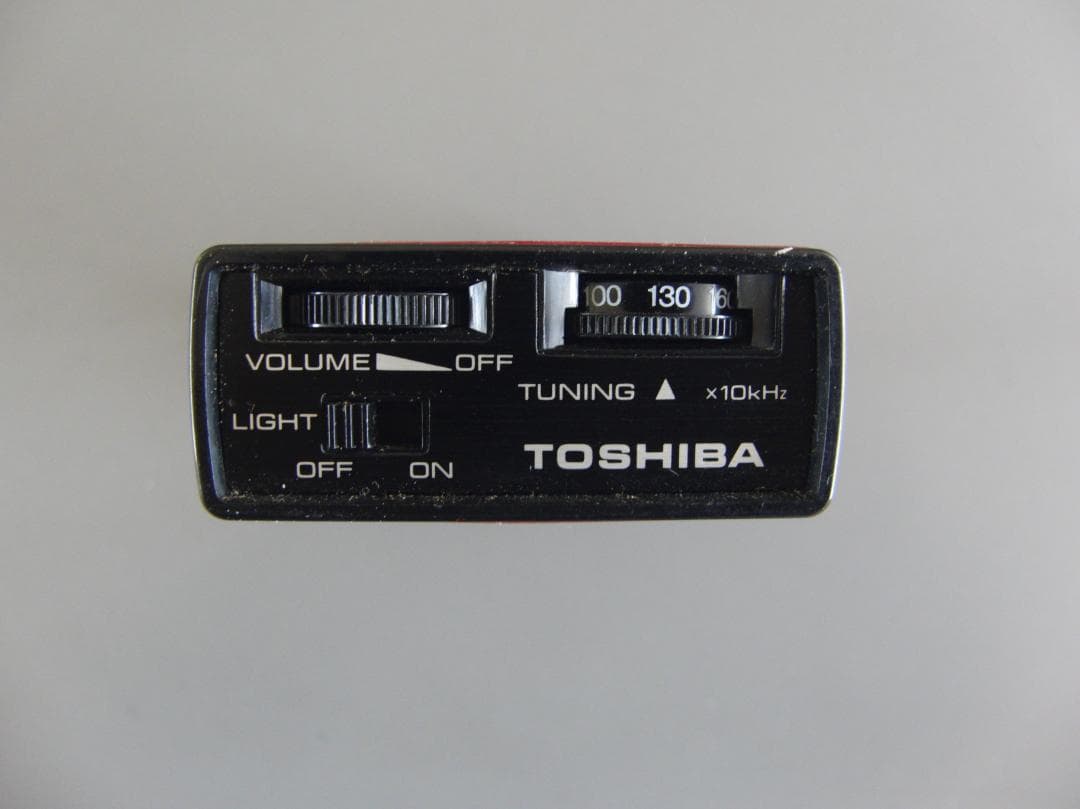 東芝トランジスタラジオ キャビンデザイン（ライト付き）