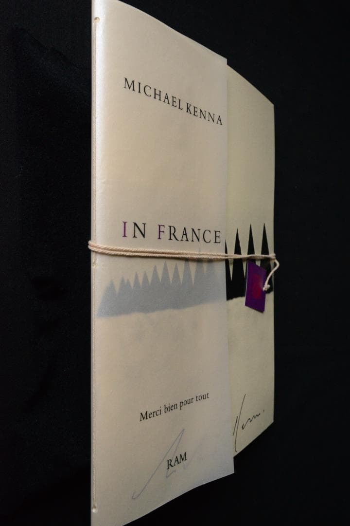 【Michael Kenna：IN FRANCE】新品・未読品　サイン入り IN JAPAN 】 新改訂版 Michael Kenna サイン本 コレクターズアイテム