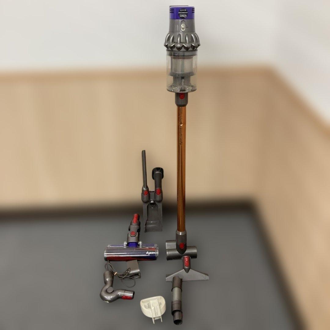 ダイソン掃除機　V10(SV12)分解洗浄メンテナンス済⭐︎ ダイソン掃除機 V10(SV12)分解洗浄メンテナンス済 - メルカリ