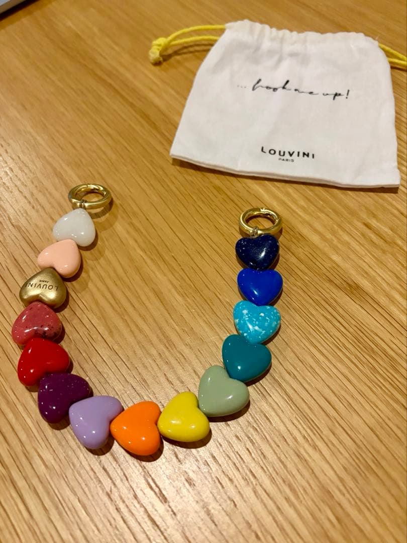 LOUVINI ハート型ビーズ ストラップ 9_22c14bed-0939-455b-b785-