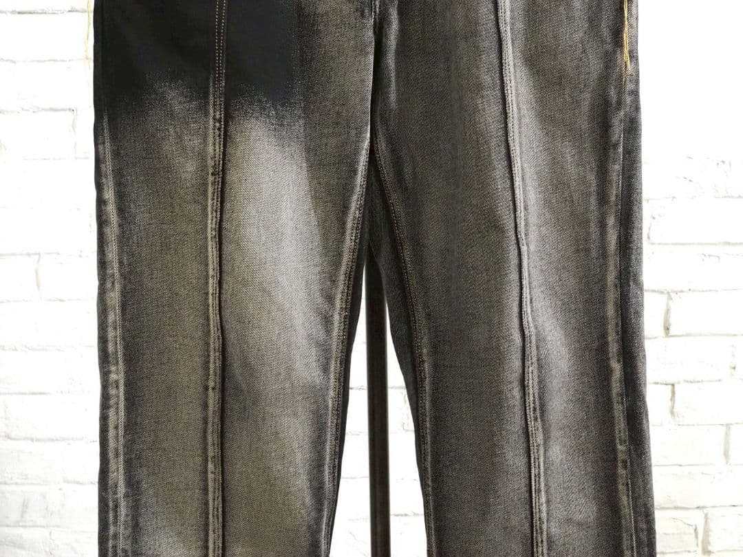 Feng Chen Wang リーバイスレッド ジーンズ W32 L30 美品 - メルカリ