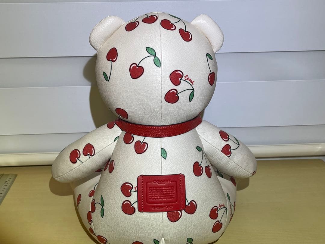 チェリー バッグ チャーム（キーホルダー）｜COACH（コーチ）の