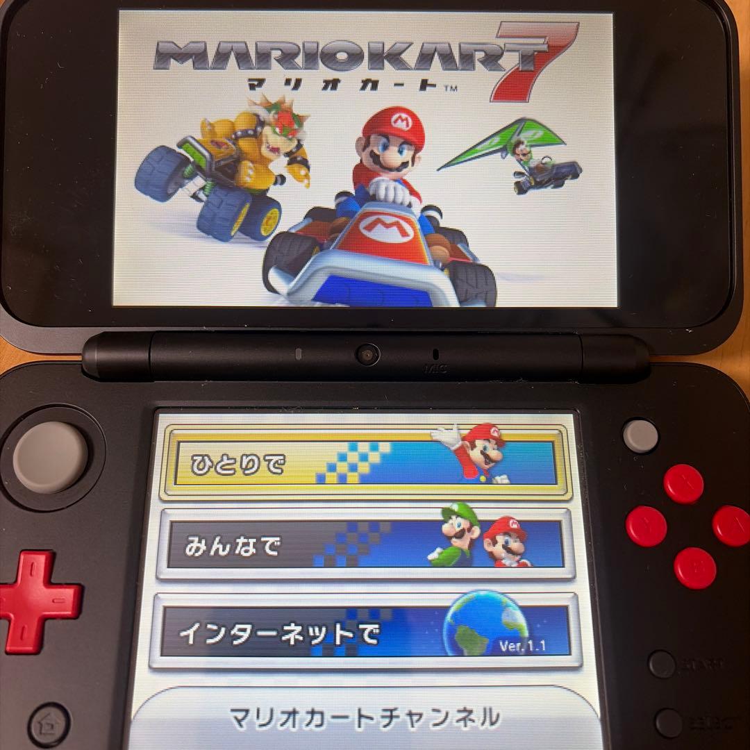 newニンテンドー2DS LL本体 レッドブラック マリオカート ソフト付き1