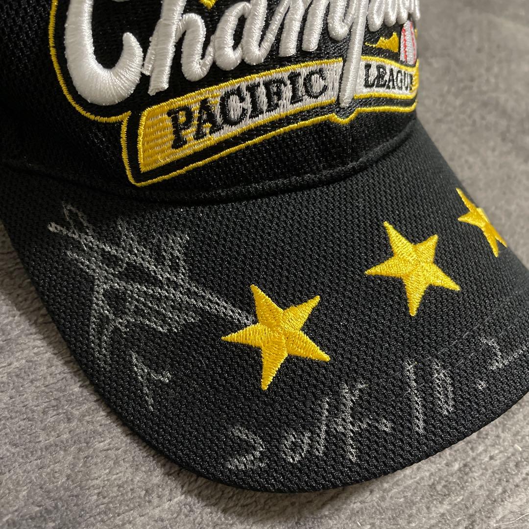 福岡ソフトバンクホークス 今宮選手サイン入りキャップ - メルカリ