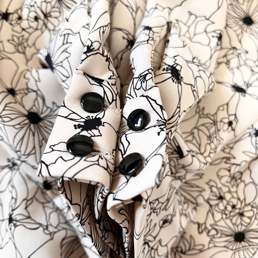 アナイ 極美品2025年ドローイングフラワープリントタイブラウス - メルカリ