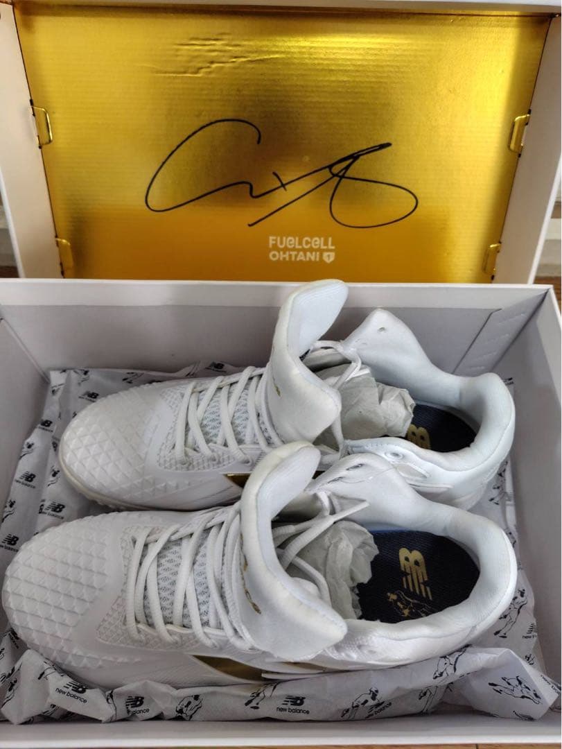 【新品】new balance TSHOWT1 29.0cm ホワイト/ゴールド