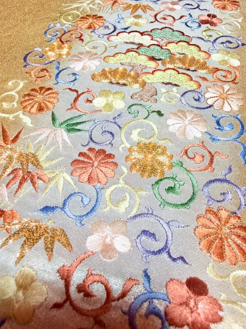 高級 袋帯 正絹 お太鼓柄 蘇州刺繍 金駒刺繍 ゴールド 訪問着 約40万円
