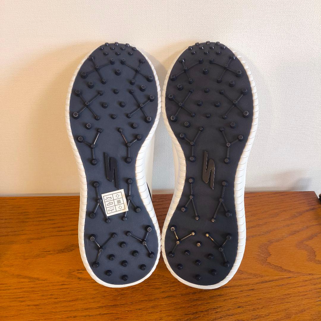 未使用　スケッチャーズ　Arch Fit　GO GOLF Max2　27.0cm