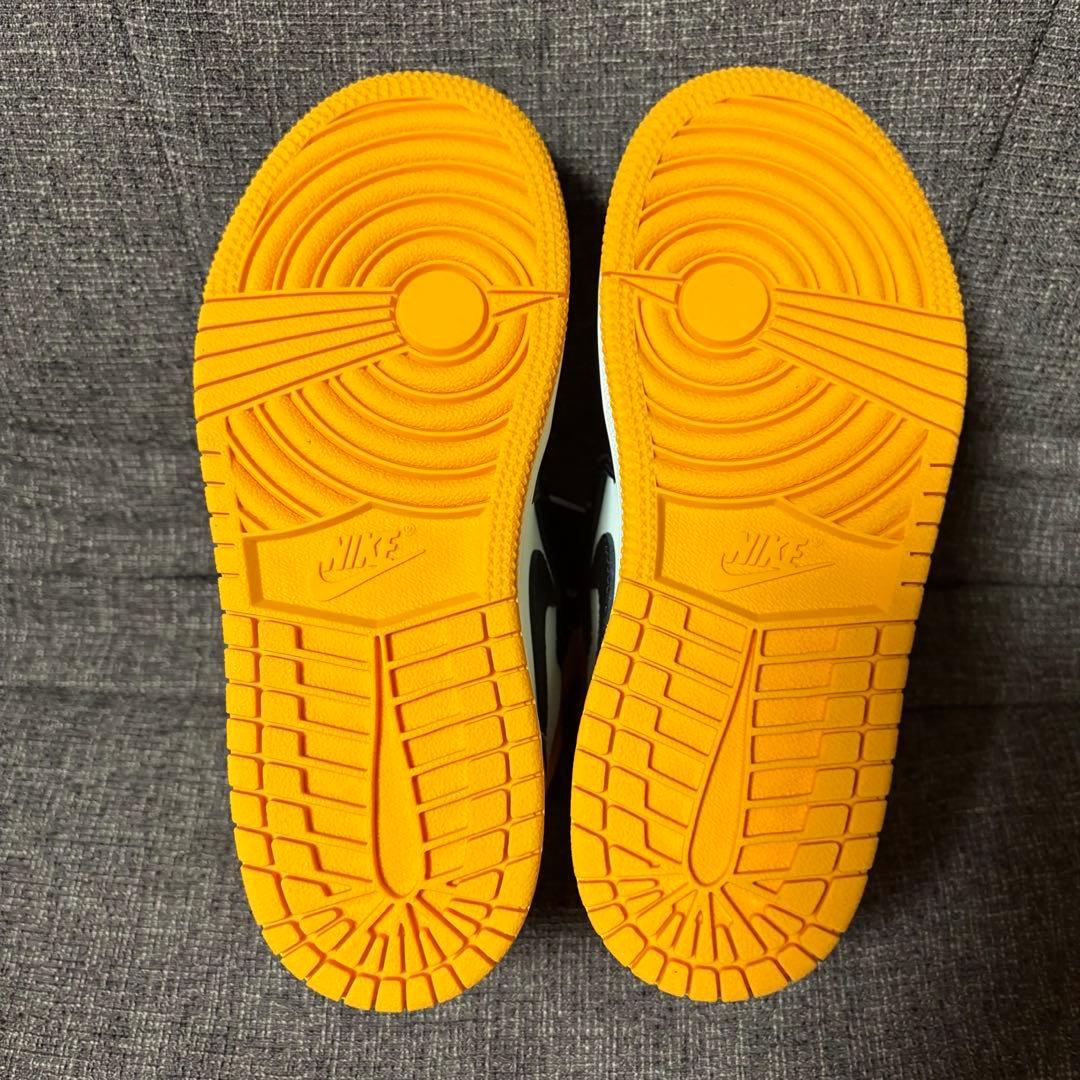 スニーカー Air Jordan 1 Retro High OG \"Taxi\"18.5