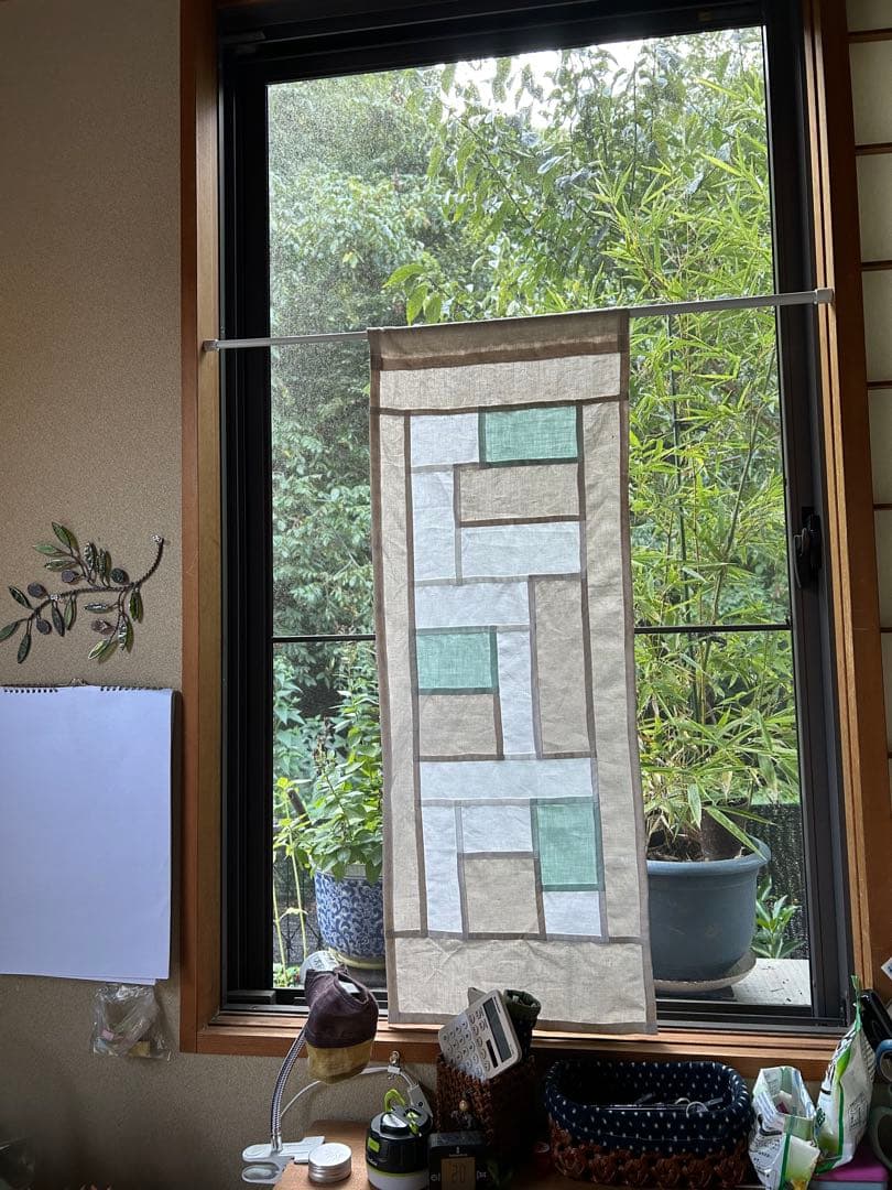 「かすみページです！！！」生成色とオフとペパーミントのポジャギ