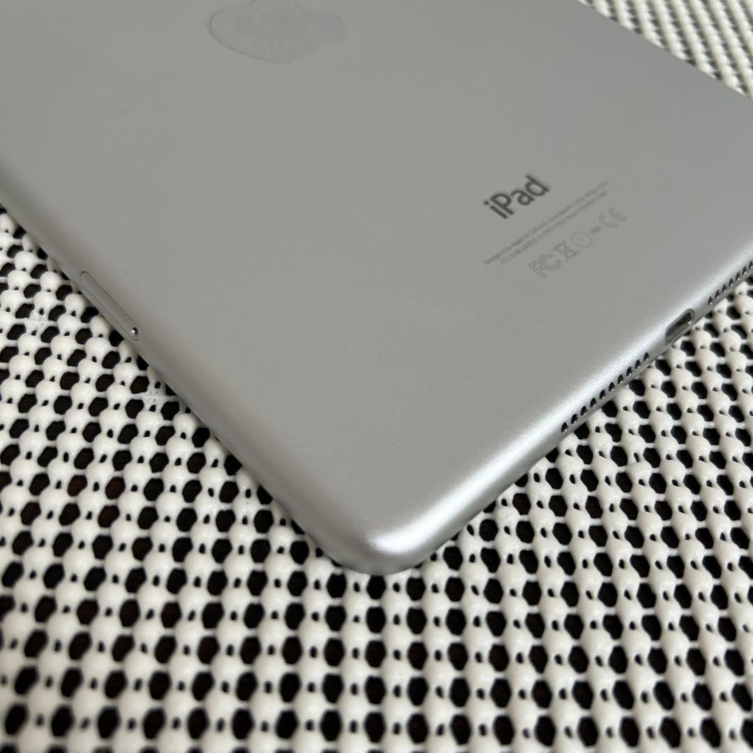 775【早い者勝ち】美品☆希少iOS☆iPadmini4 16GB SIMフリー