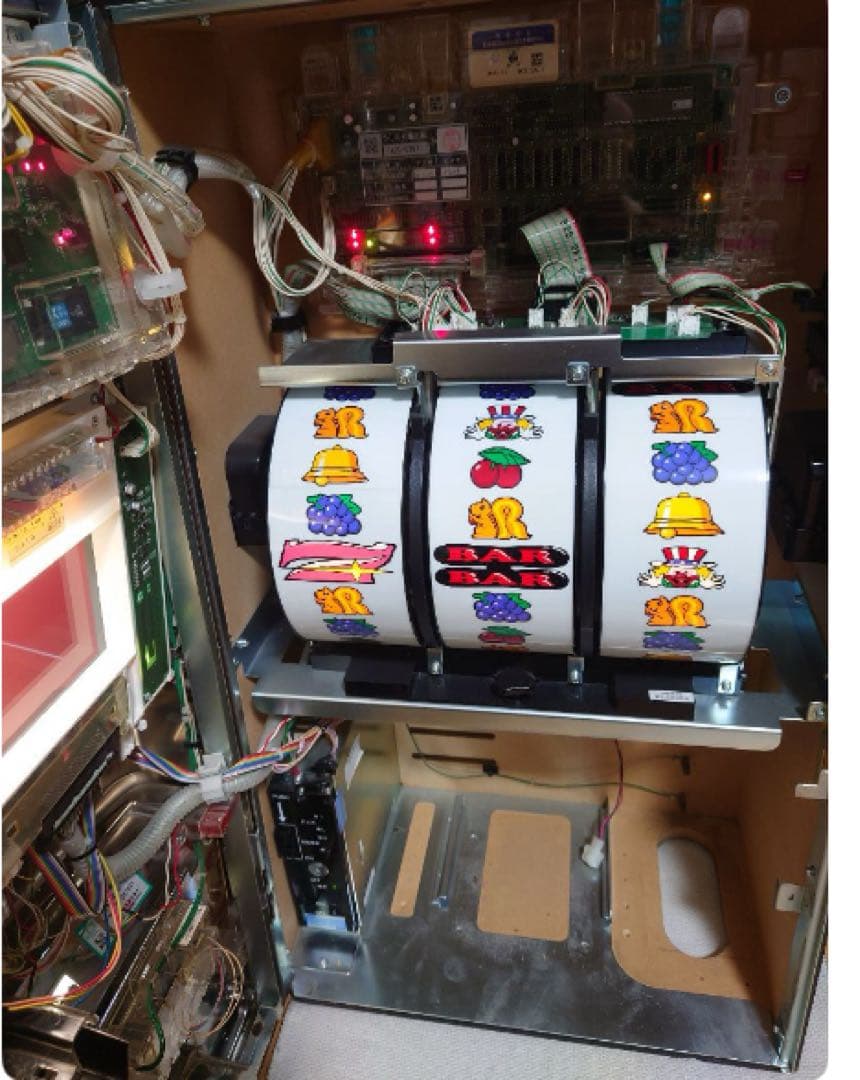 《送料込》　パチスロ　実機　ハッピージャグラー　完動美品